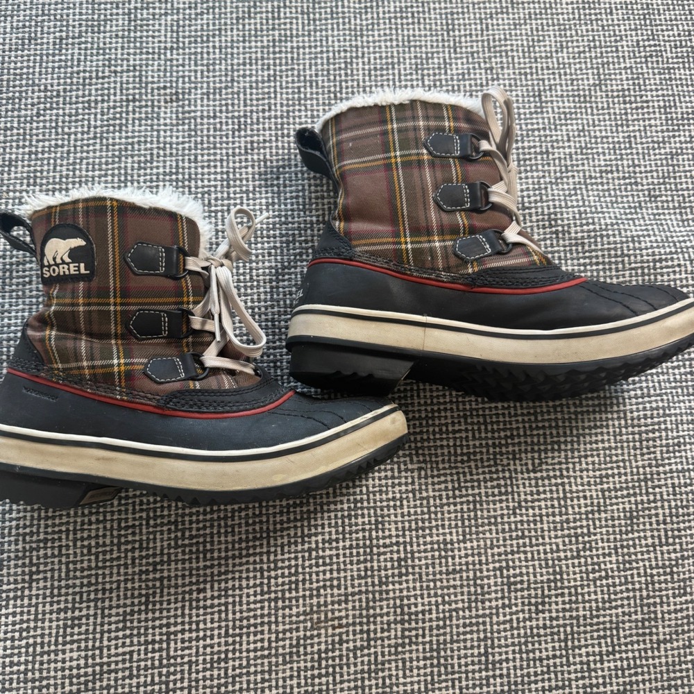 Sorel Winter Carnival Plaid Waterproof Boots Black Brown Womens 7